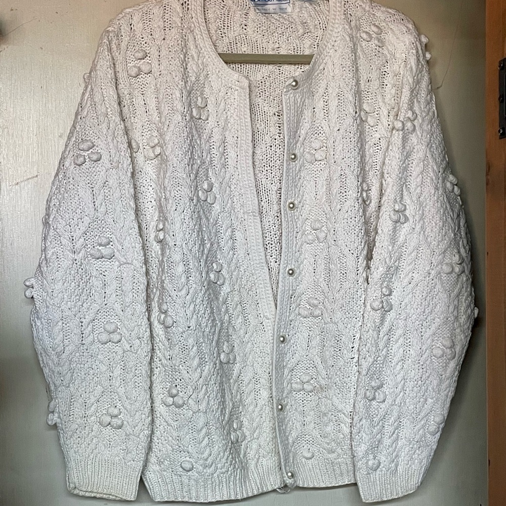 Vintage white cardigan by Northern Isles size XL